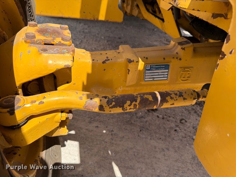 image for item EW8685 2015 John Deere 310SL backhoe