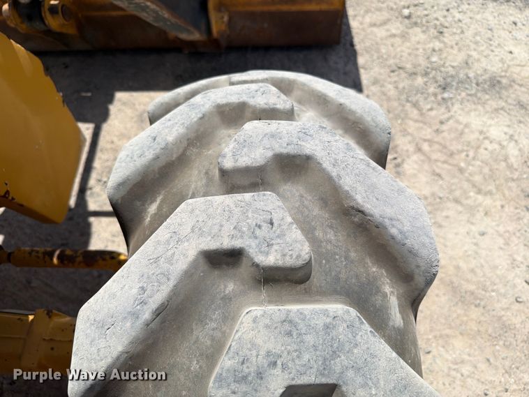 image for item EW8685 2015 John Deere 310SL backhoe
