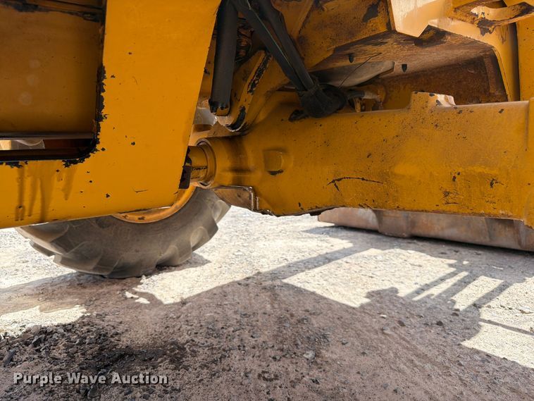 image for item EW8685 2015 John Deere 310SL backhoe