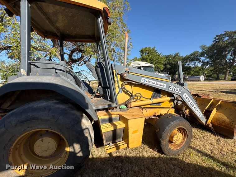 image for item EX0018 2012 John Deere 310J backhoe