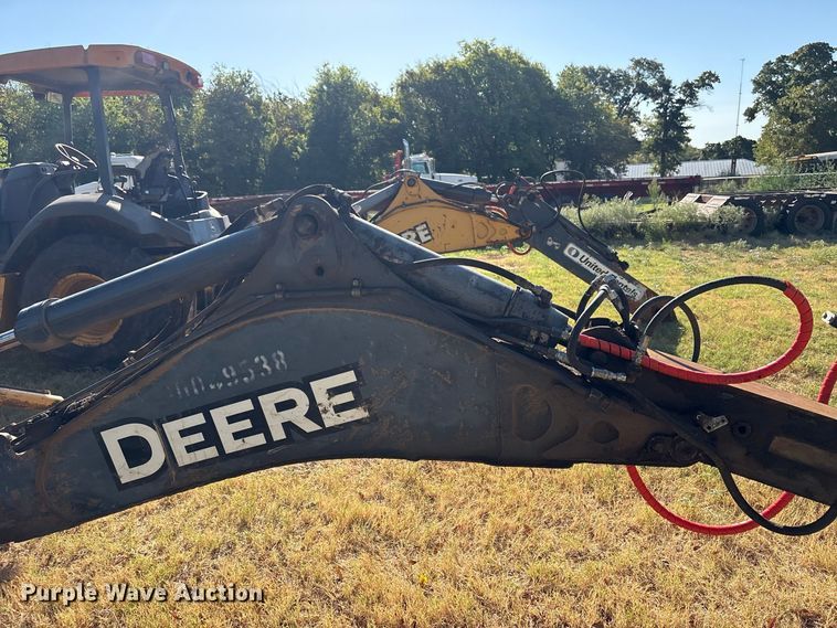 image for item EX0018 2012 John Deere 310J backhoe
