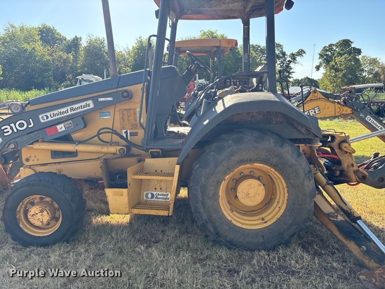 image for item EX0018 2012 John Deere 310J backhoe