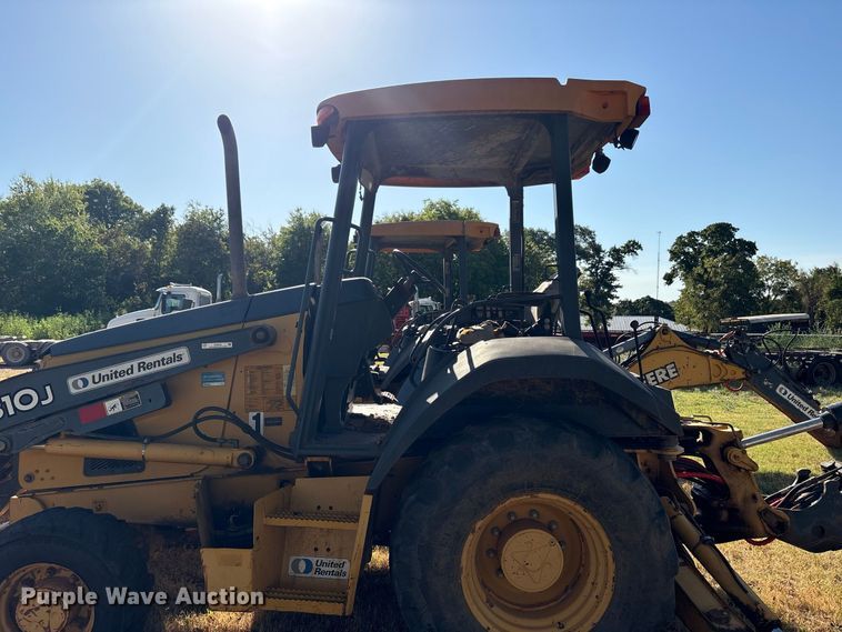 image for item EX0018 2012 John Deere 310J backhoe