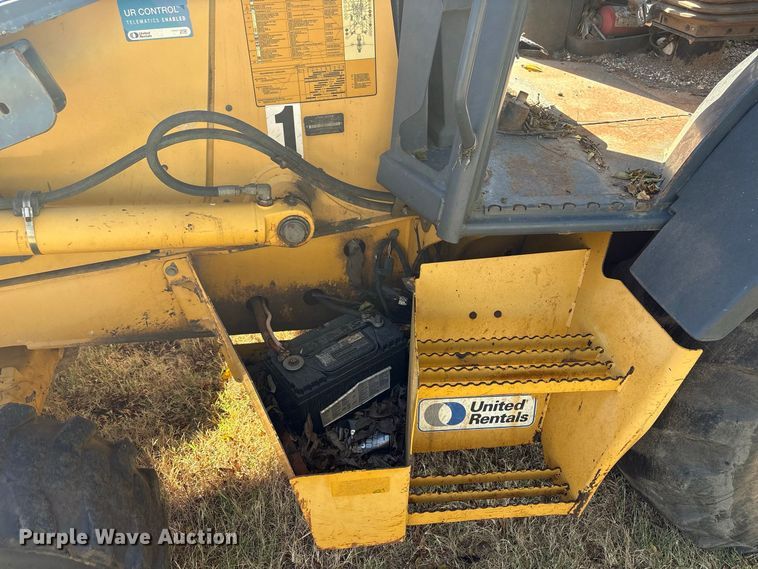 image for item EX0018 2012 John Deere 310J backhoe