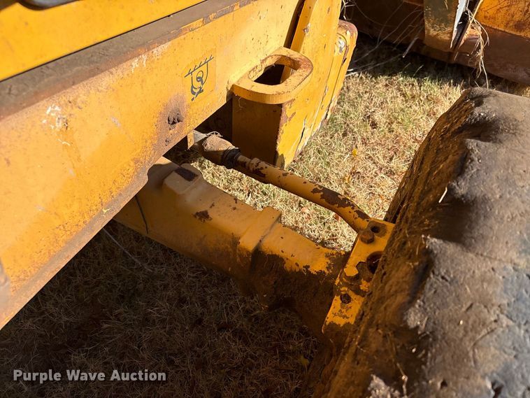 image for item EX0018 2012 John Deere 310J backhoe