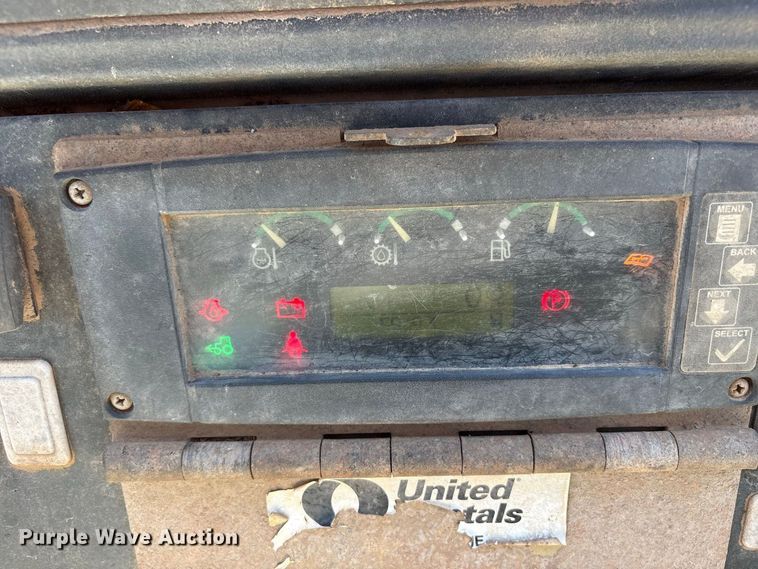 image for item EX0018 2012 John Deere 310J backhoe