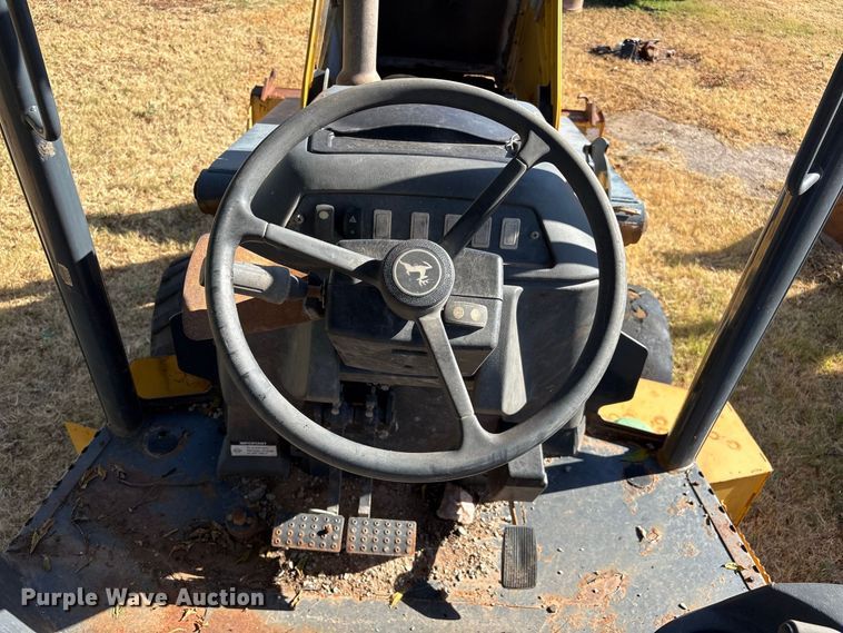 image for item EX0018 2012 John Deere 310J backhoe