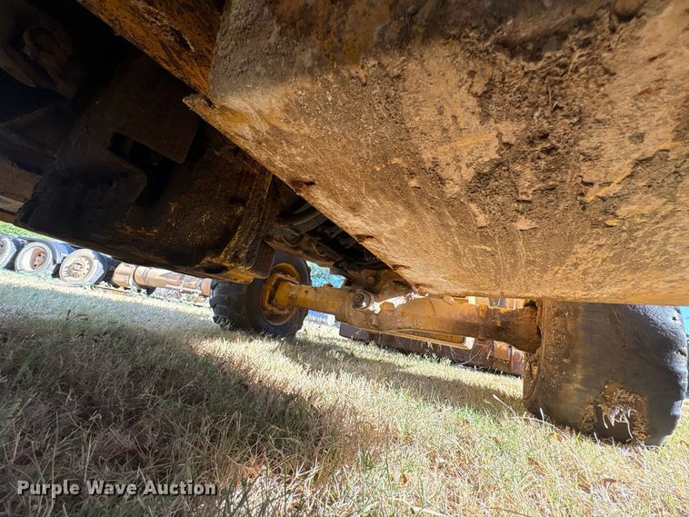 image for item EX0018 2012 John Deere 310J backhoe