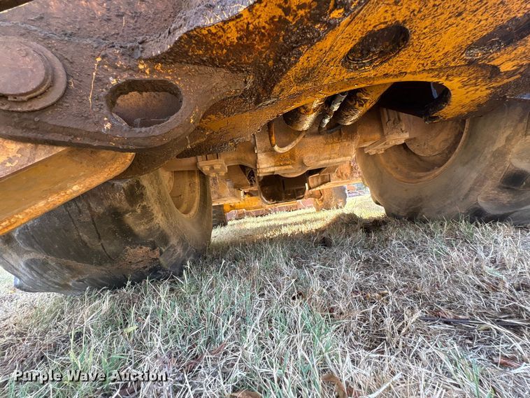 image for item EX0018 2012 John Deere 310J backhoe