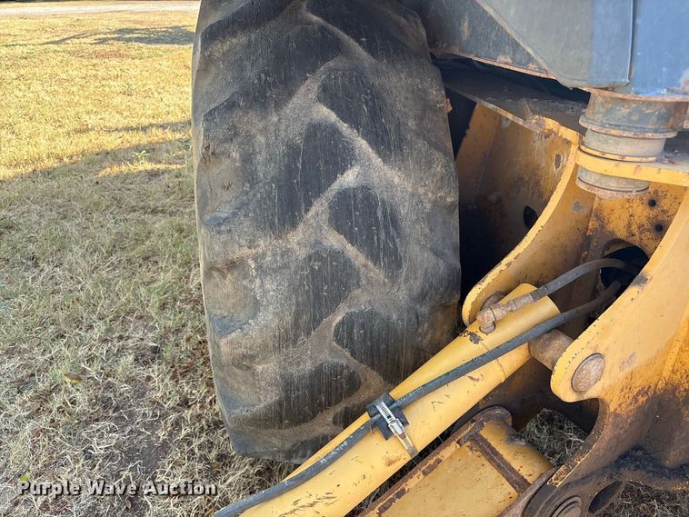 image for item EX0018 2012 John Deere 310J backhoe