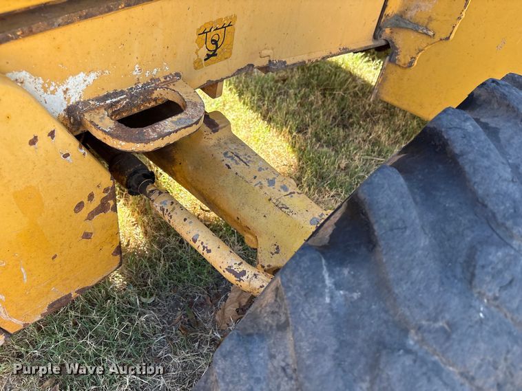 image for item EX0019 2012 John Deere 310J backhoe