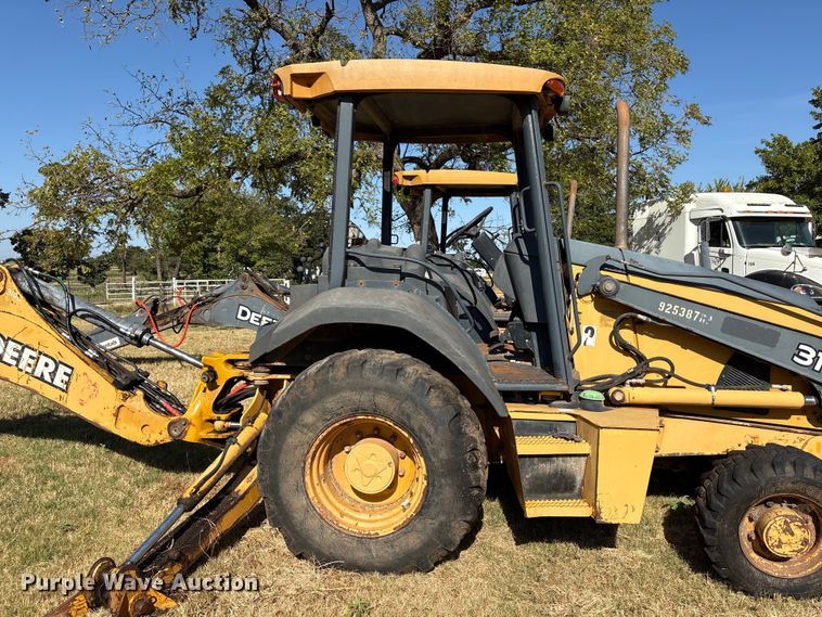 image for item EX0019 2012 John Deere 310J backhoe