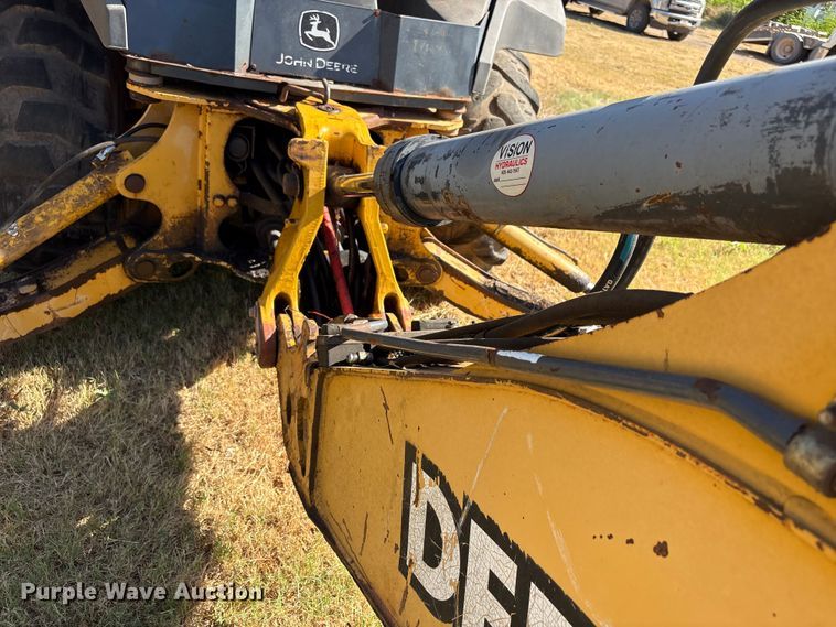 image for item EX0019 2012 John Deere 310J backhoe