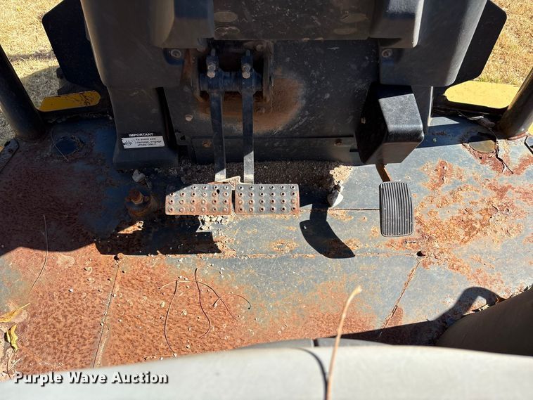 image for item EX0019 2012 John Deere 310J backhoe