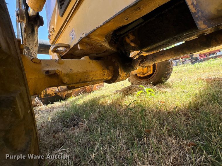 image for item EX0019 2012 John Deere 310J backhoe