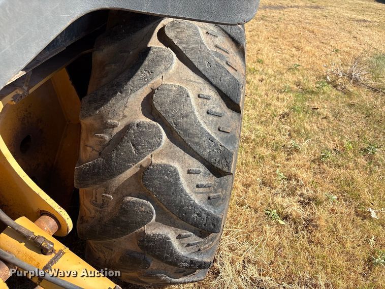 image for item EX0019 2012 John Deere 310J backhoe
