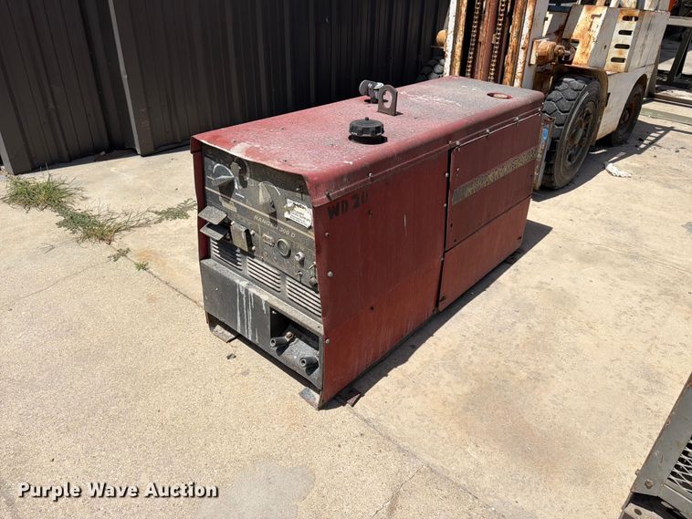 image for item EX3047 Lincoln Electric Shield-Arc SA-250 welder/generator