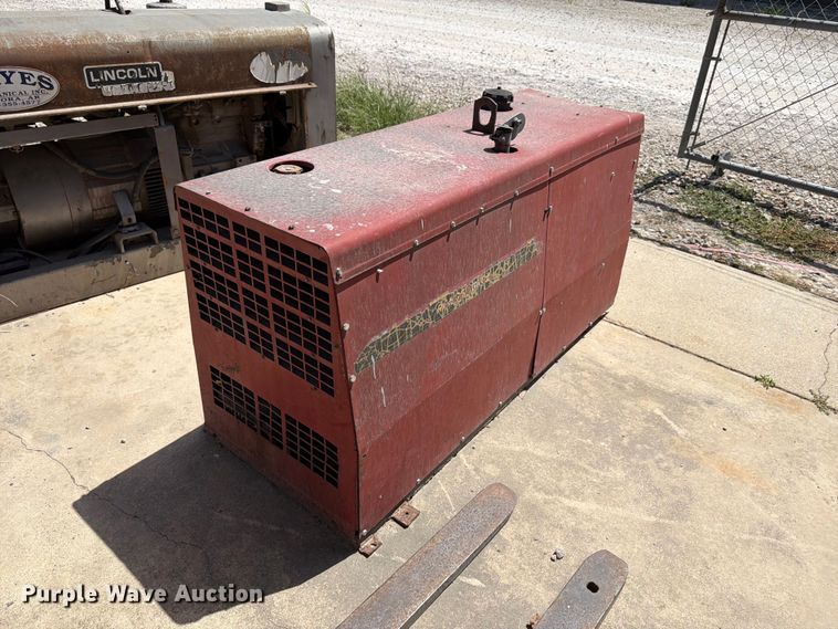 image for item EX3047 Lincoln Electric Shield-Arc SA-250 welder/generator