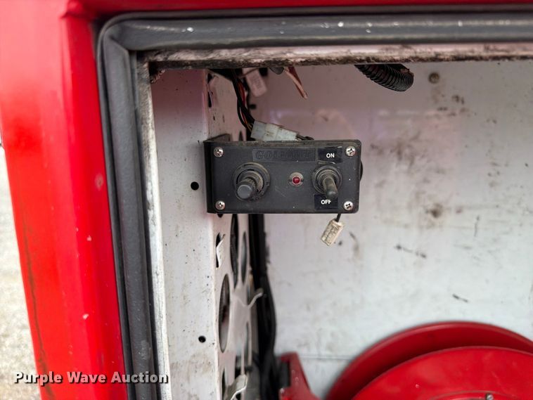 image for item FB4981 2017 Ford F350 Super Duty utility bed pickup truck