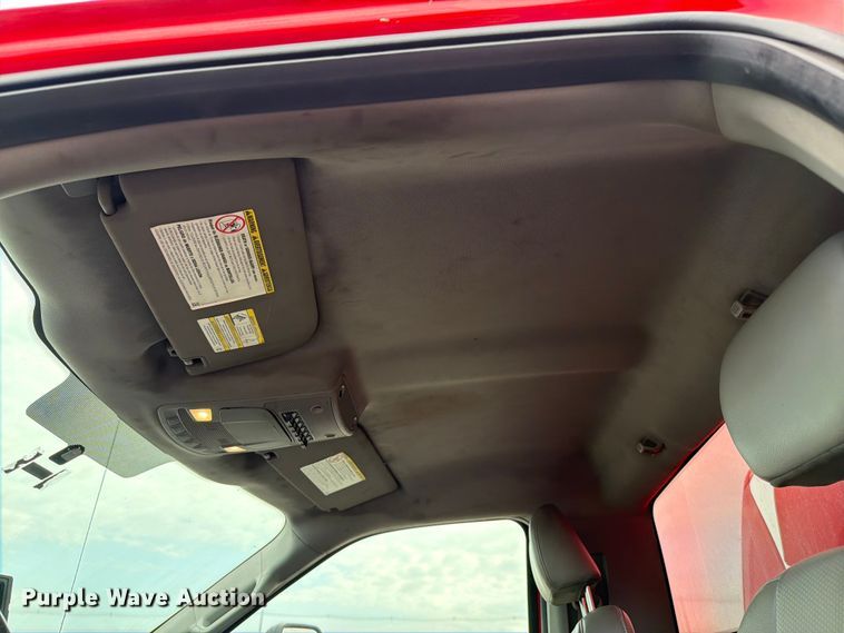 image for item FB4981 2017 Ford F350 Super Duty utility bed pickup truck
