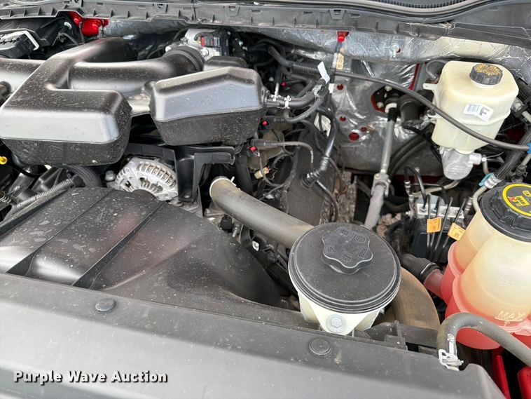 image for item FB4981 2017 Ford F350 Super Duty utility bed pickup truck