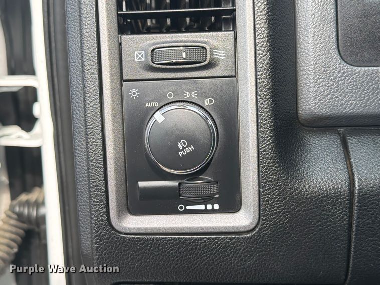 image for item FB4982 2015 RAM 5500 Heavy Duty utility / service truck