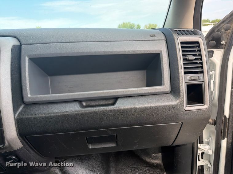 image for item FB4982 2015 RAM 5500 Heavy Duty utility / service truck