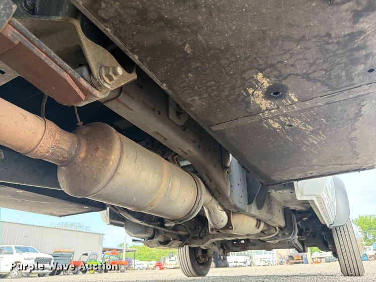 image for item FB4982 2015 RAM 5500 Heavy Duty utility / service truck