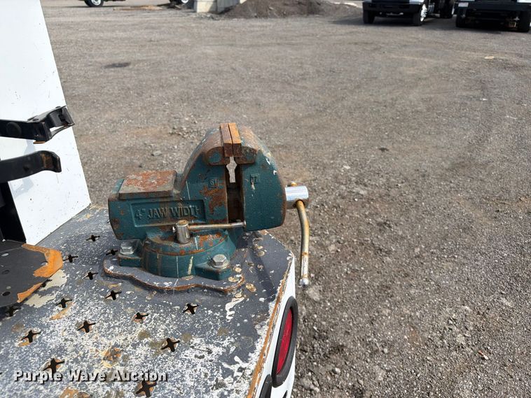 image for item FB4983 2005 Chevrolet C4500 utility / service truck