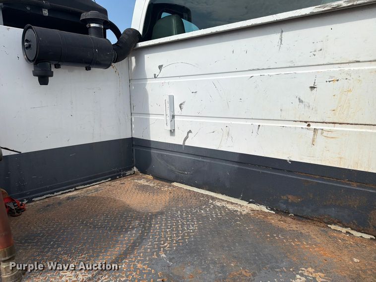 image for item FB4983 2005 Chevrolet C4500 utility / service truck