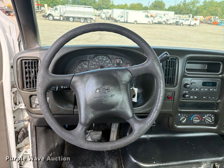 image for item FB4983 2005 Chevrolet C4500 utility / service truck