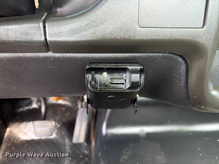 image for item FB4983 2005 Chevrolet C4500 utility / service truck
