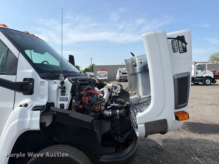 image for item FB4983 2005 Chevrolet C4500 utility / service truck