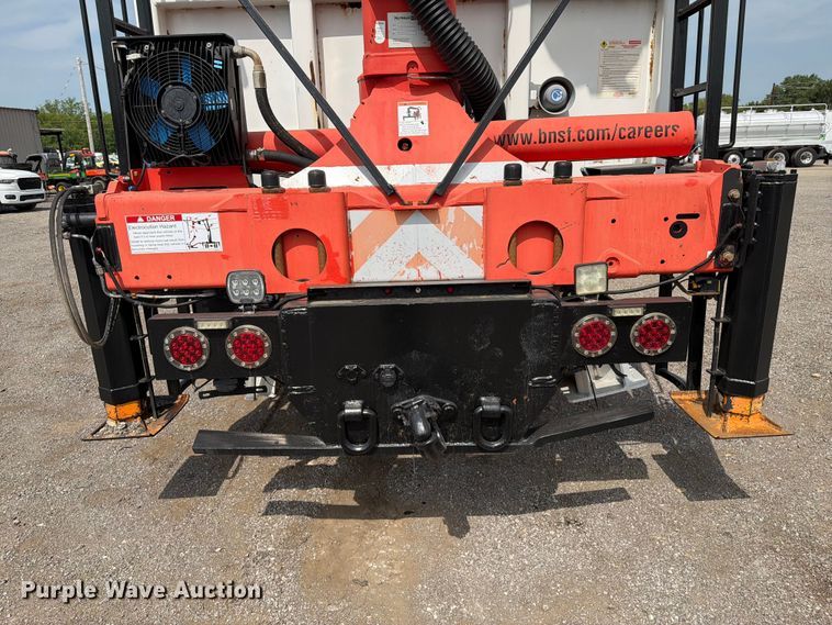 image for item FB4984 2014 Freightliner 114SD crane truck