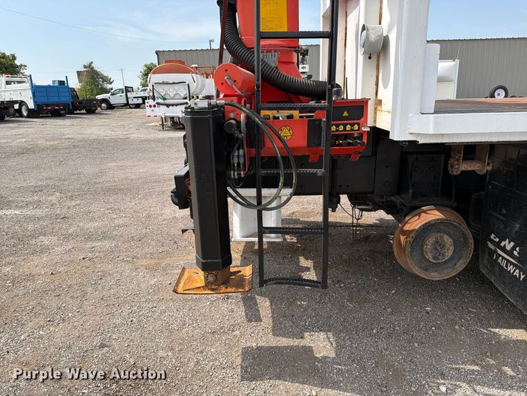 image for item FB4984 2014 Freightliner 114SD crane truck