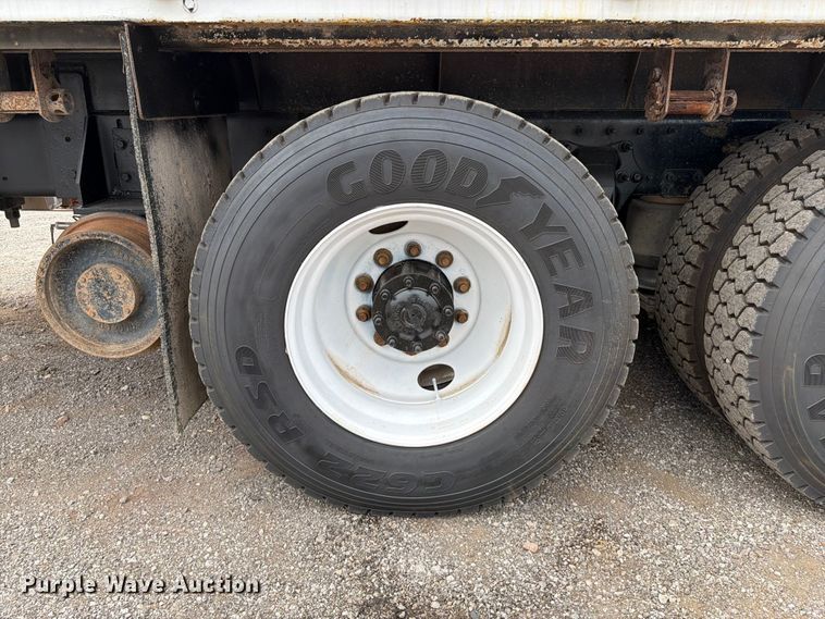 image for item FB4984 2014 Freightliner 114SD crane truck