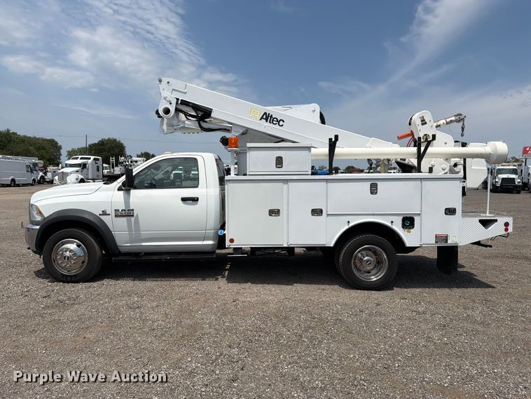 image for item FB4987 2013 RAM 5500 bucket truck