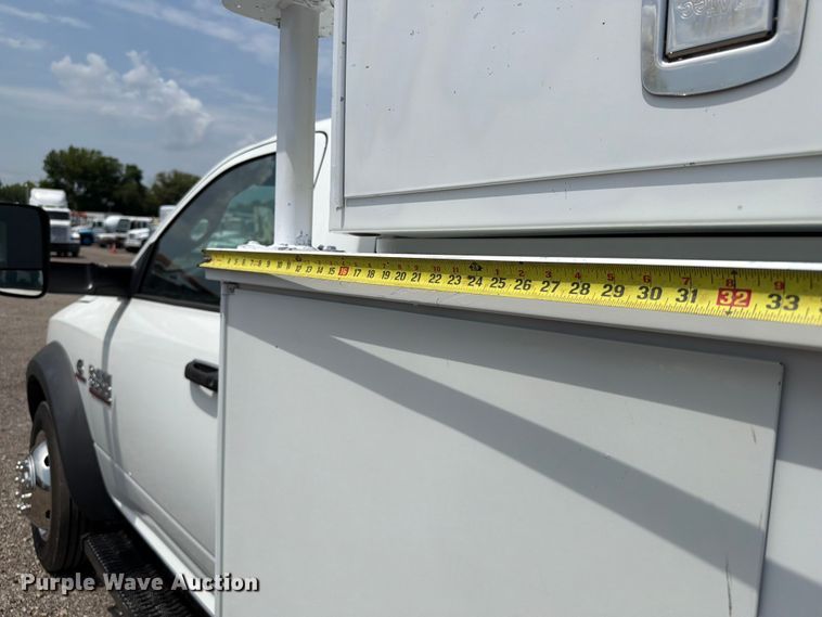 image for item FB4987 2013 RAM 5500 bucket truck