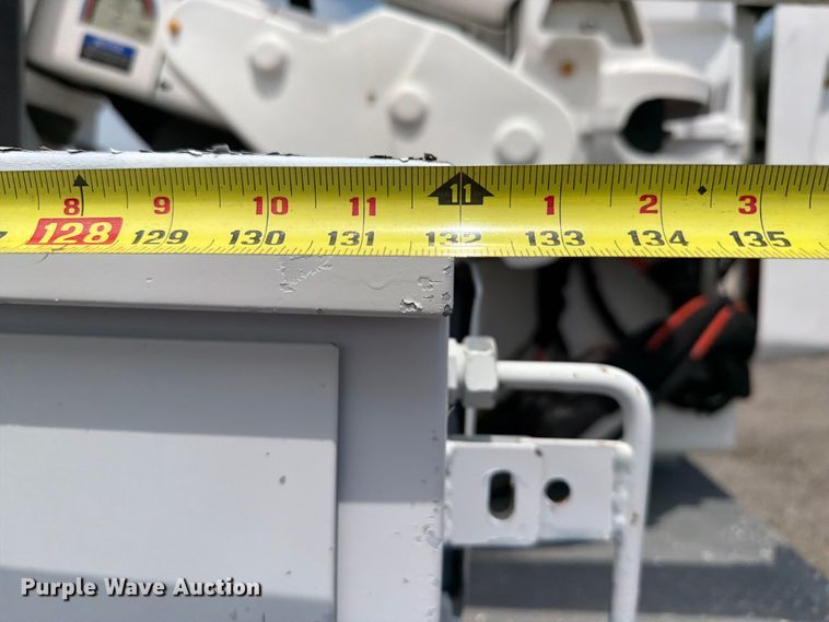 image for item FB4987 2013 RAM 5500 bucket truck