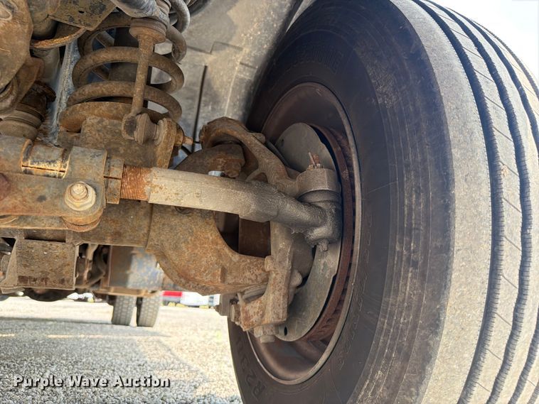 image for item FB4987 2013 RAM 5500 bucket truck