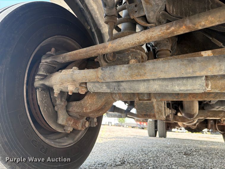 image for item FB4987 2013 RAM 5500 bucket truck