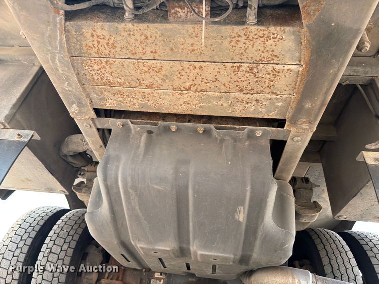 image for item FB4987 2013 RAM 5500 bucket truck