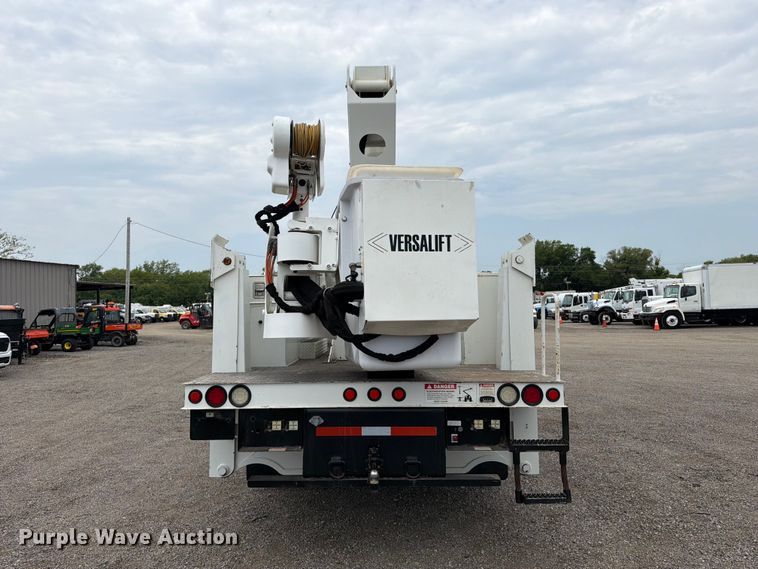 image for item FB4991 2011 Freightliner Business Class M2 bucket truck
