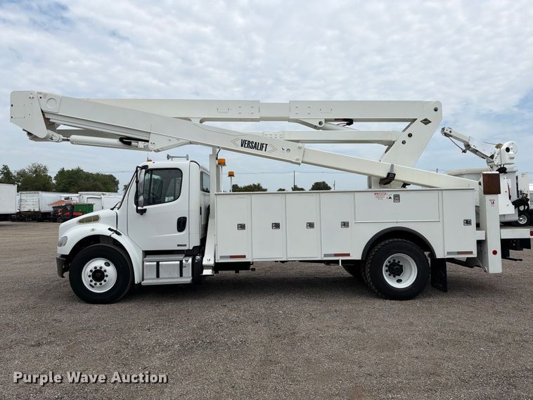 image for item FB4991 2011 Freightliner Business Class M2 bucket truck