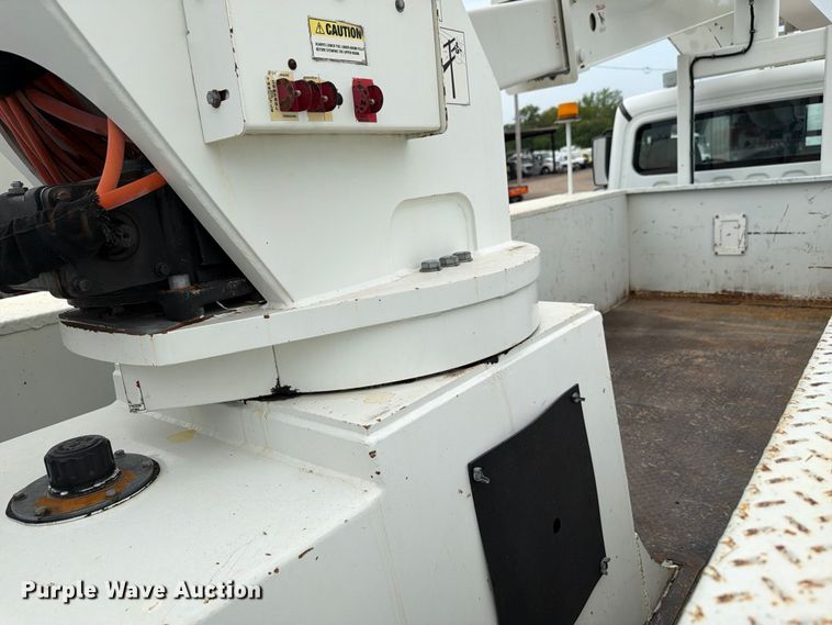 image for item FB4991 2011 Freightliner Business Class M2 bucket truck