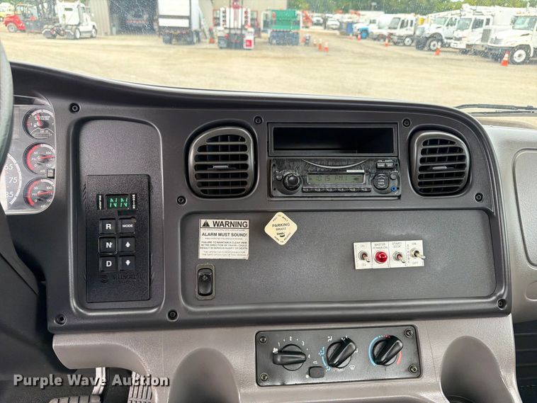 image for item FB4991 2011 Freightliner Business Class M2 bucket truck