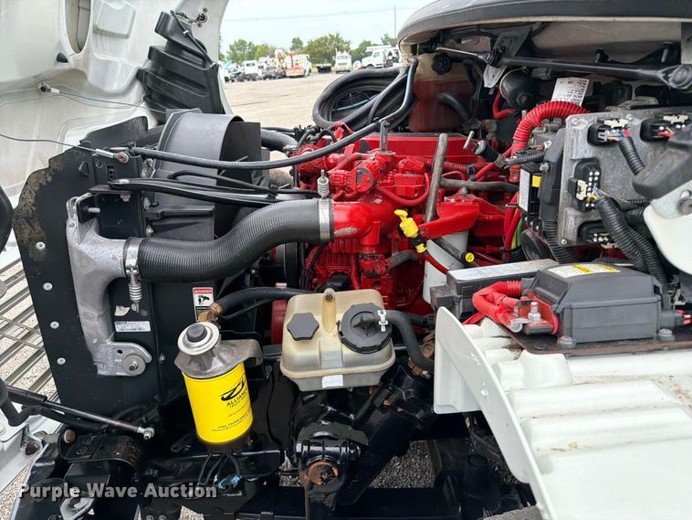image for item FB4991 2011 Freightliner Business Class M2 bucket truck