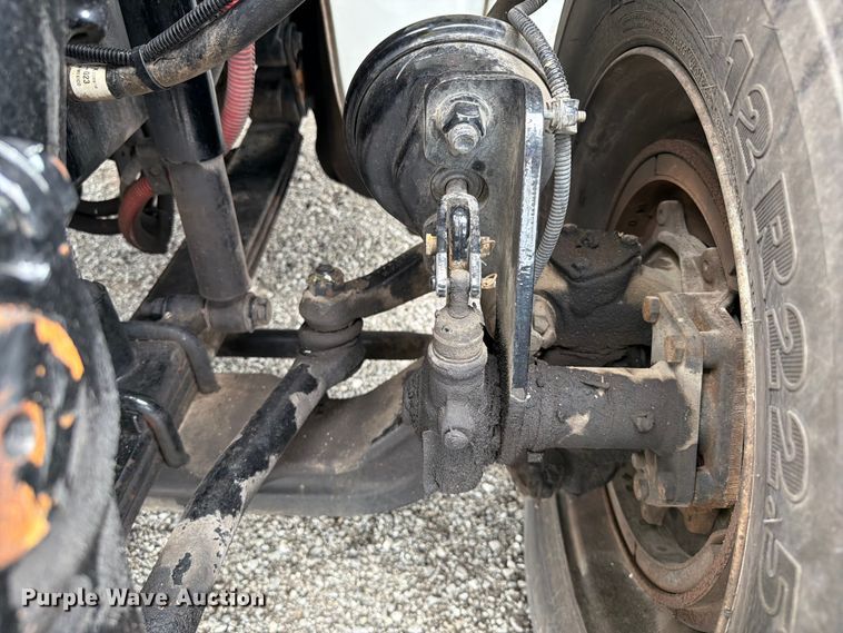 image for item FB4991 2011 Freightliner Business Class M2 bucket truck