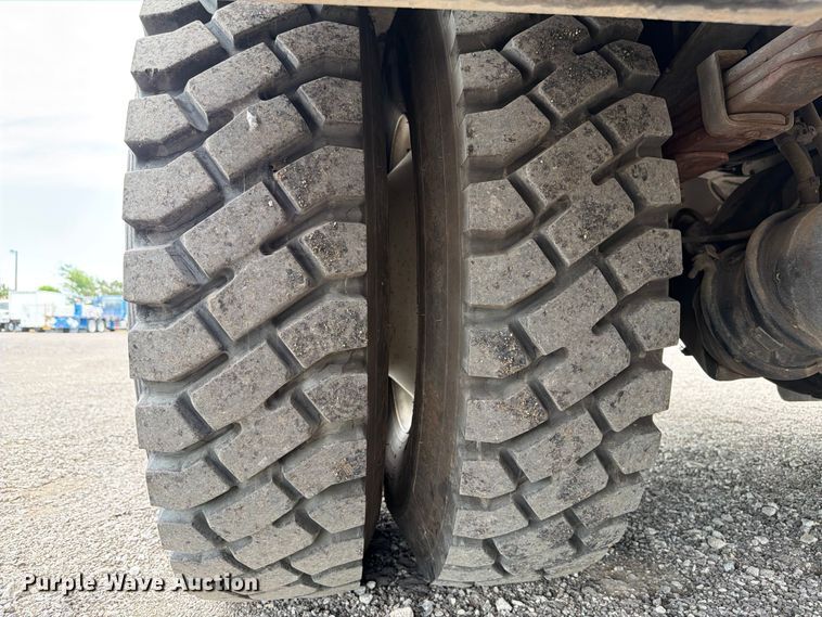image for item FB4991 2011 Freightliner Business Class M2 bucket truck