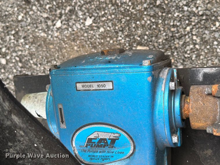 image for item FB4992 2011 International WorkStar 7600 vacuum truck